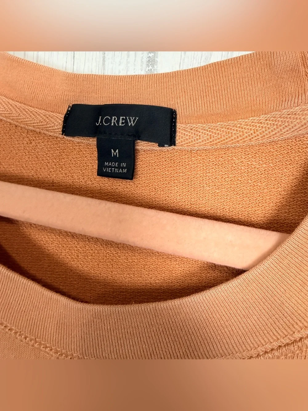 J.CREW Women’s Magic Rinse(TM) Lightweight Crewneck Sweatshirt Warm Taupe, MED - Picture 8 of 10